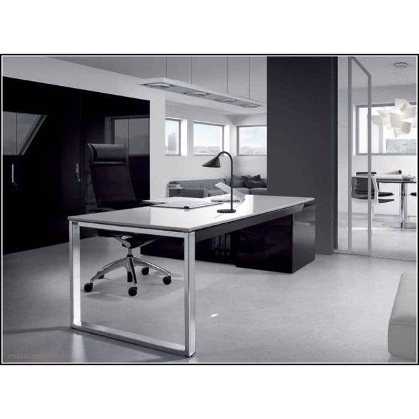 Unilux Skrivebordslampe Sol - Sort LED kontorlampe