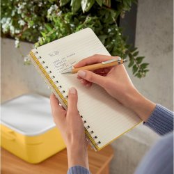 Leitz Notesblok - B5 Linieret - Linjeret sider uden huller - 80 arks blok med Spiralryg