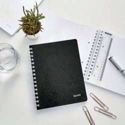 Leitz Notesblok - A5 linieret - 80 linjeret sider med huller - 80 arks blok med spiralryg