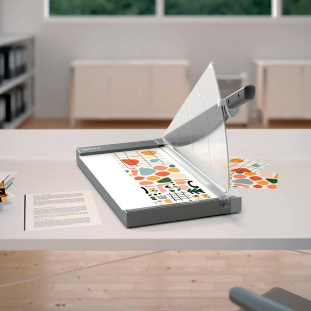 Leitz Skremaskine - Office Pro - A3 - op til 25 ark Ad gangen