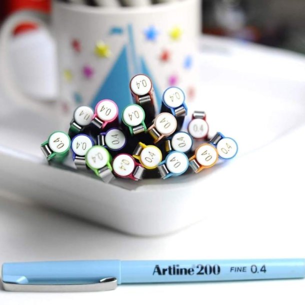 Artline 200 fineliner Drawing pen - 0,4mm sort pen