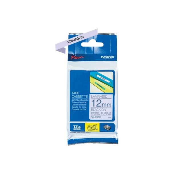 Brother TZe-MQF31 tape - sort tekst p pastel lilla - 12mmx4m - Standard Lamineret