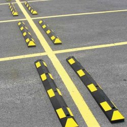 Checkers Parkeringsstop Park-it - 180cm Sort/Gul - genbrugsgummi