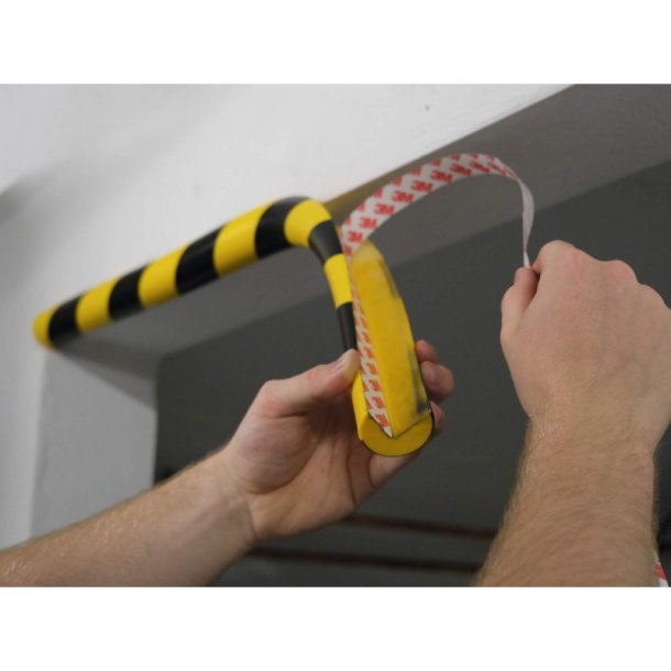 Durable Hjrnebeskytter 1 meter - selvklbende - rund - sort-gul