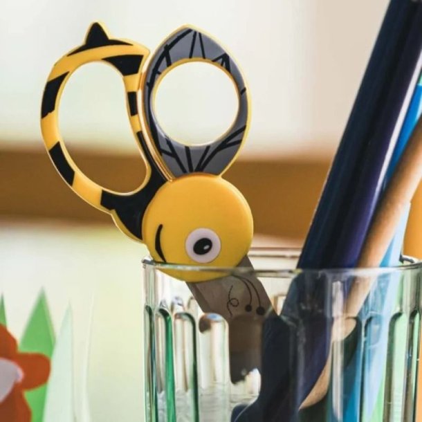 Fiskars brnesaks kids humlebi - fra 3 r - afrundet blad - 13 cm