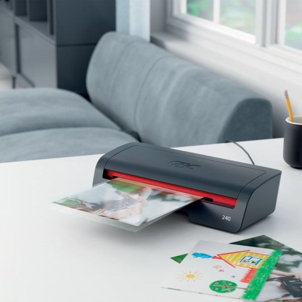 GBC 240 Home Office A4 lamineringsmaskine � hurtig og kompakt laminator A4