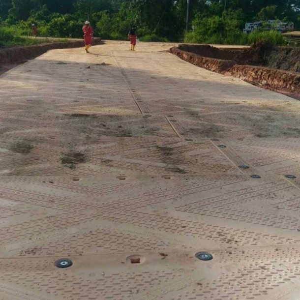 Checkers TuffTrak XT kreplade - Heavy Duty - 2x4M - 220 TON