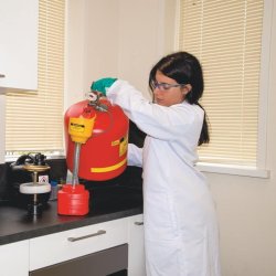 Justrite Bolt-On Tragt - til type 1 sikkerhedskander (229mm)