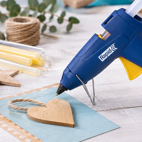 Limpistol og limstifter til kreativt h&aring;ndv&aelig;rk og DIY