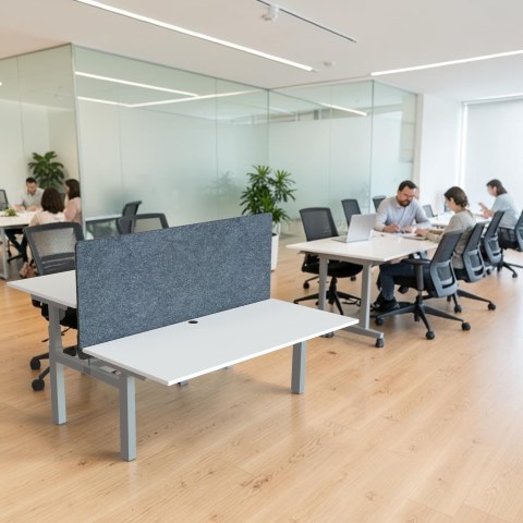 Pladsbesparende dobbelt hæve-sænkebord til det åbne kontor