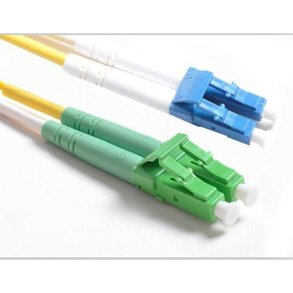 MicroConnect Fiber Patch Cable - LC/UPC-LC/APC 10m OS2 SM 