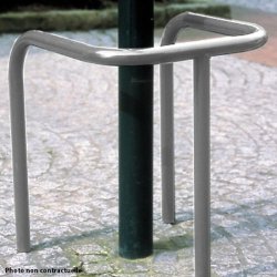 Mottez Mastebeskytter trebenet 65 cm - Galvaniseret