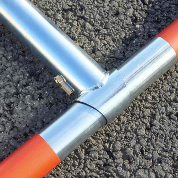 Mottez 2x120cm parkeringsbjler med ls - ens Cylinderlse/ngler