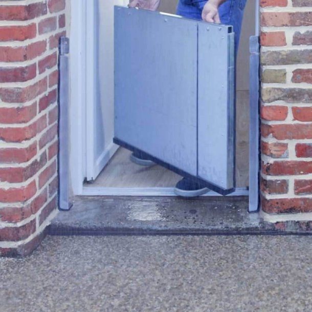 Mottez Oversv�mmelsesbarriere d�r�bning p� 75-120cm floodbarrier