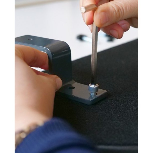 Mousetrapper underarmssttter/puder - symmetrisk - sort kunstlder.