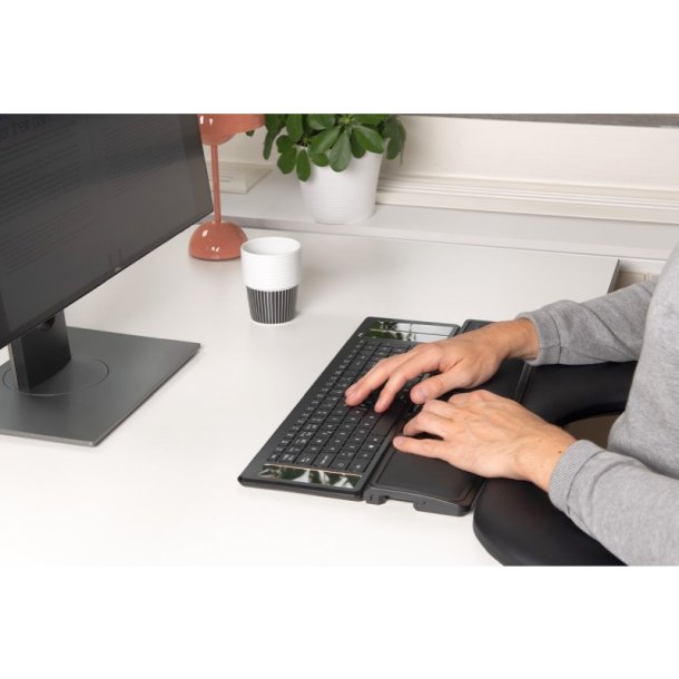 Mousetrapper underarmssttter/puder - symmetrisk - sort kunstlder.