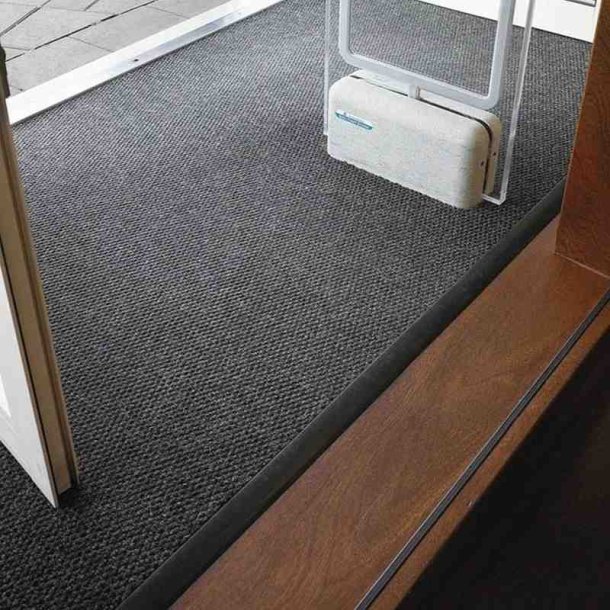 Notrax trappetppe Master Trax 113 - 11mm - 200cm x 20 m rulle - Mat Gr