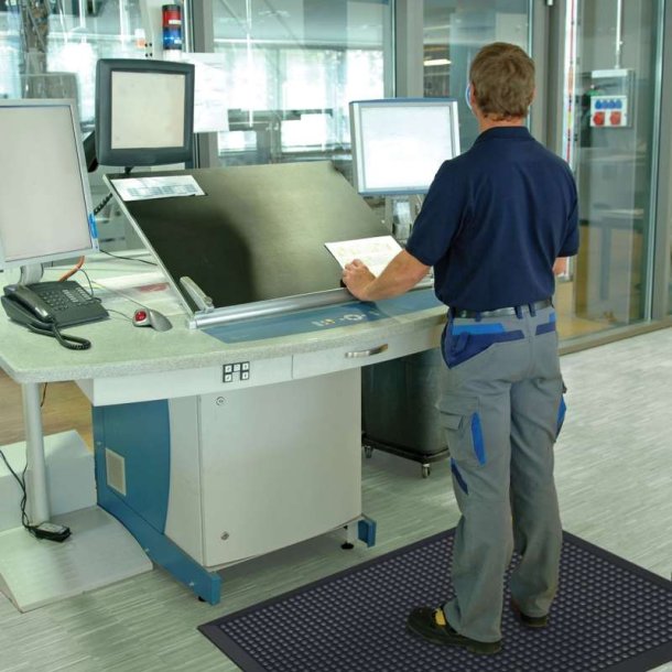 Notrax ESD m�tte skystep 457 - 60x90cm sort antistatisk m�tte