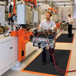 Notrax Safety Stance 649 arbejdsm�tte - 97x315cm Sort/Orange nitrilm�tte