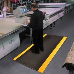 Notrax arbejdsm�tte Crossrib Sof-Tred 406 - 91cm Sort/Gul Vinylm�tte meterm�l (pr. cm)