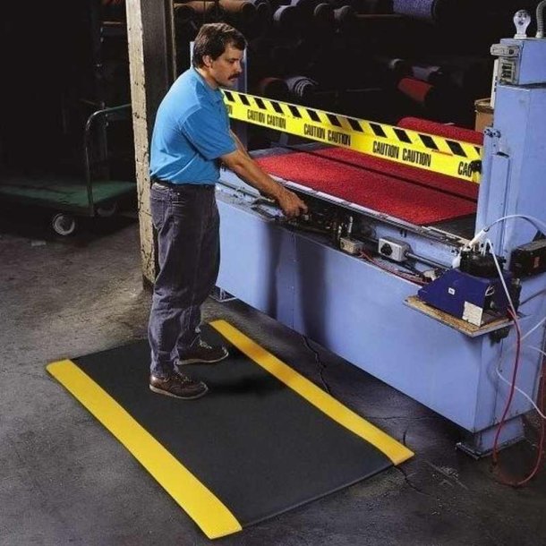 Notrax 413 Gripper Sof-Tred arbejdsm�tte - 60cm x 18,3 meter sort/gul Vinylm�tte rulle