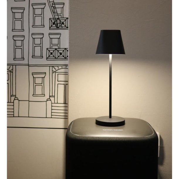 Unilux Skrivebordslampe AVA - sort vandafvisende kontorlampe
