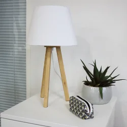 Unilux Skrivebordslampe Katy - Hvid bambus LED kontorlampe