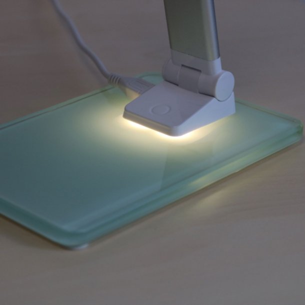 Unilux Skrivebordslampe Popy - Hvid stilren LED kontorlampe