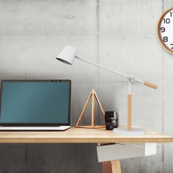 Unilux Skrivebordslampe Vicky - Hvid h�jeffektiv LED kontorlampe
