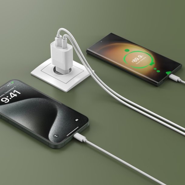 Upstr&ouml;m &Euml;ssentials 30W oplader - USB-A og USB-C - 100% genbrugt plast